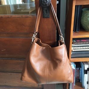 Coach Phoebe Shoulder Bag Pebbled Leather